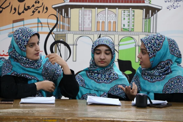 آیین افتتاحیه جشنواره سرود و هنرهای نمایشی (روایت حبیب) دانشجومعلمان سراسر کشور به میزبانی استان قزوین 10