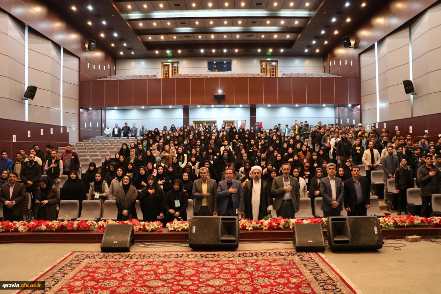 آیین افتتاحیه جشنواره سرود و هنرهای نمایشی (روایت حبیب) دانشجومعلمان سراسر کشور به میزبانی استان قزوین 25