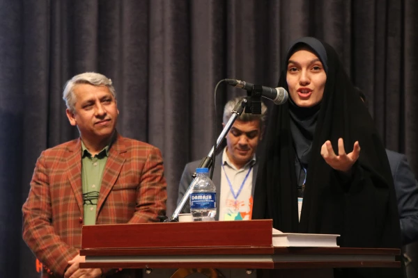 آیین اختتامیه جشنواره سرود و هنرهای نمایشی دانشجومعلمان 35