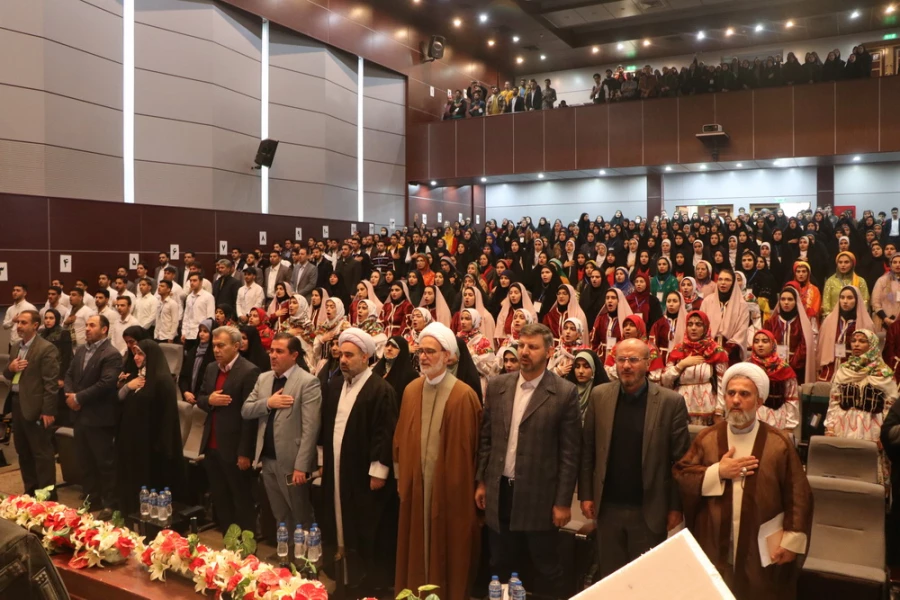 اختتامیه جشنواره سرود و هنرهای نمایشی با حضور  معاون فرهنگی و پرورشی وزارت آموزش و پرورش