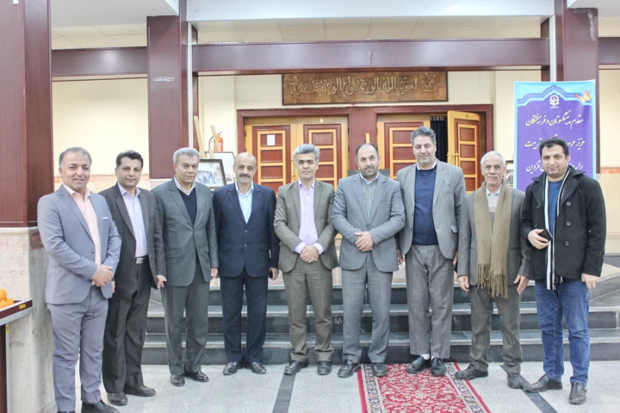 گردهمایی پیشکسوتان عرصه تعلیم و تربیت استان قزوین به مناسبت گرامیداشت دهه فجر 3