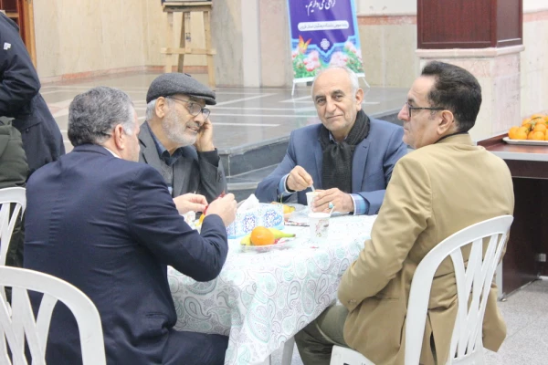 گردهمایی پیشکسوتان عرصه تعلیم و تربیت استان قزوین به مناسبت گرامیداشت دهه فجر 7