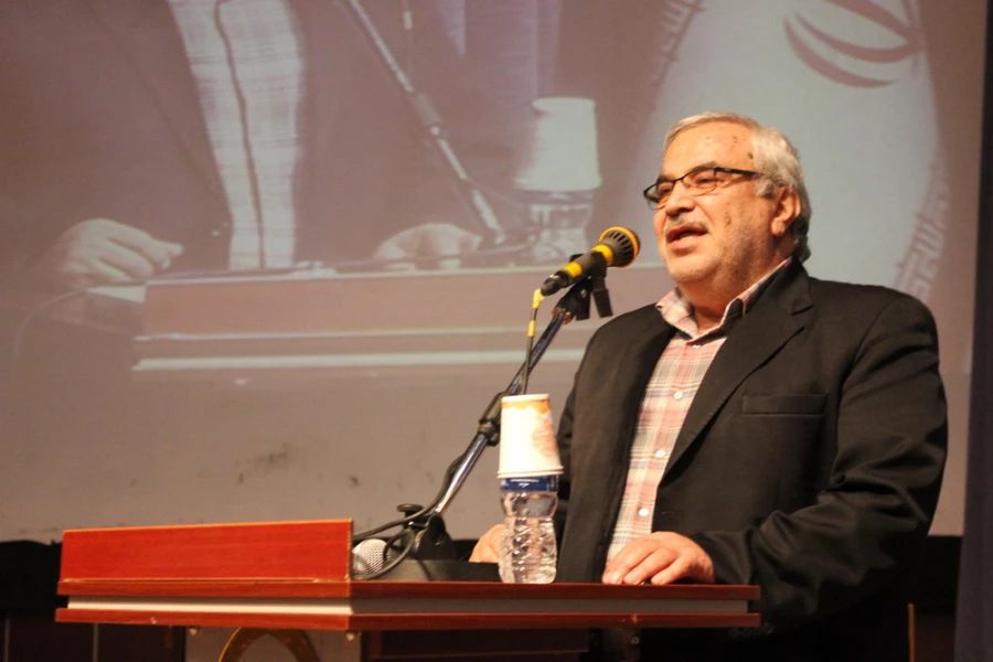 گردهمایی پیشکسوتان عرصه تعلیم و تربیت استان قزوین به مناسبت گرامیداشت دهه فجر 21