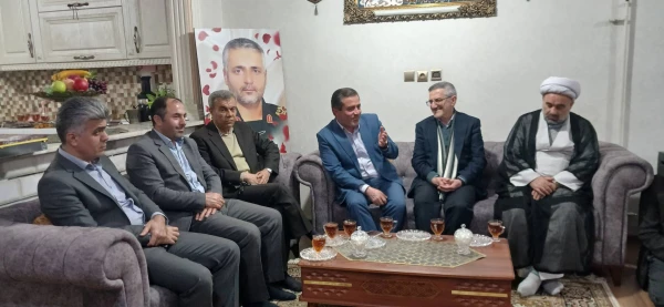 دیدار با خانواده شهید پاسدار مدافع حرم حمید محمدرضایی 3