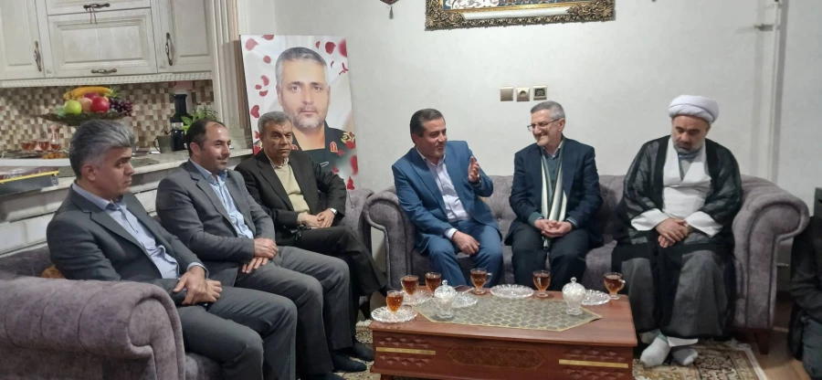 دیدار با خانواده شهید پاسدار مدافع حرم حمید محمدرضایی 3