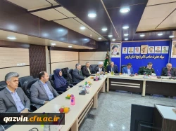 دیدار هیات رئیسه دانشگاه فرهنگیان استان قزوین با فرمانده سپاه صاحب الامر (عج) استان به مناسبت گرامیداشت روز پاسدار 5