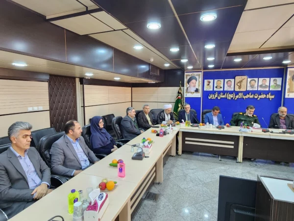 دیدار هیات رئیسه دانشگاه فرهنگیان استان قزوین با فرمانده سپاه صاحب الامر (عج) استان به مناسبت گرامیداشت روز پاسدار 5