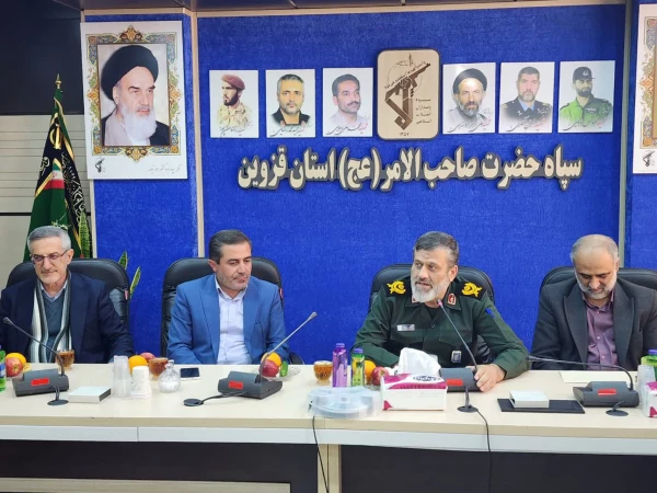 دیدار هیات رئیسه دانشگاه فرهنگیان استان قزوین با فرمانده سپاه صاحب الامر (عج) استان به مناسبت گرامیداشت روز پاسدار 10