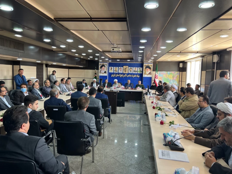 دیدار هیات رئیسه، استادان و کارکنان دانشگاه فرهنگیان قزوین با مجموعه فرماندهی سپاه صاحب الامر (عج) استان قزوین در حمایت از پاسخ قاطع سپاه پاسداران به اسرائیل غاصب 4