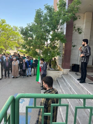 تجمع دانشجومعلمان دانشگاه فرهنگیان قزوین در حمایت از خیزش دانشجویان در آمریکا 5