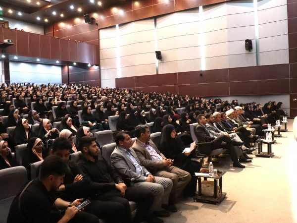 آیین گرامیداشت دهه سرآمدی آموزش و مقام معلم دانشگاه فرهنگیان قزوین 4