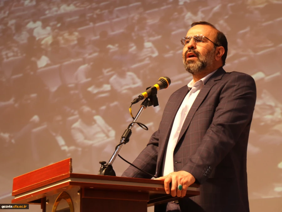 آیین گرامیداشت دهه سرآمدی آموزش و مقام معلم دانشگاه فرهنگیان قزوین 14