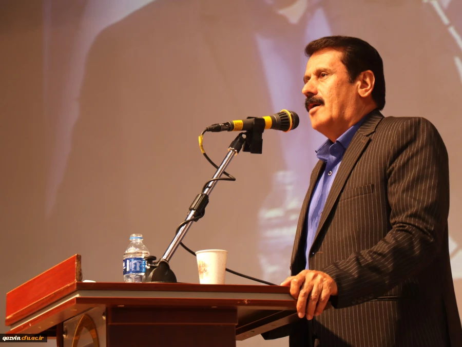 آیین گرامیداشت دهه سرآمدی آموزش و مقام معلم دانشگاه فرهنگیان قزوین 15