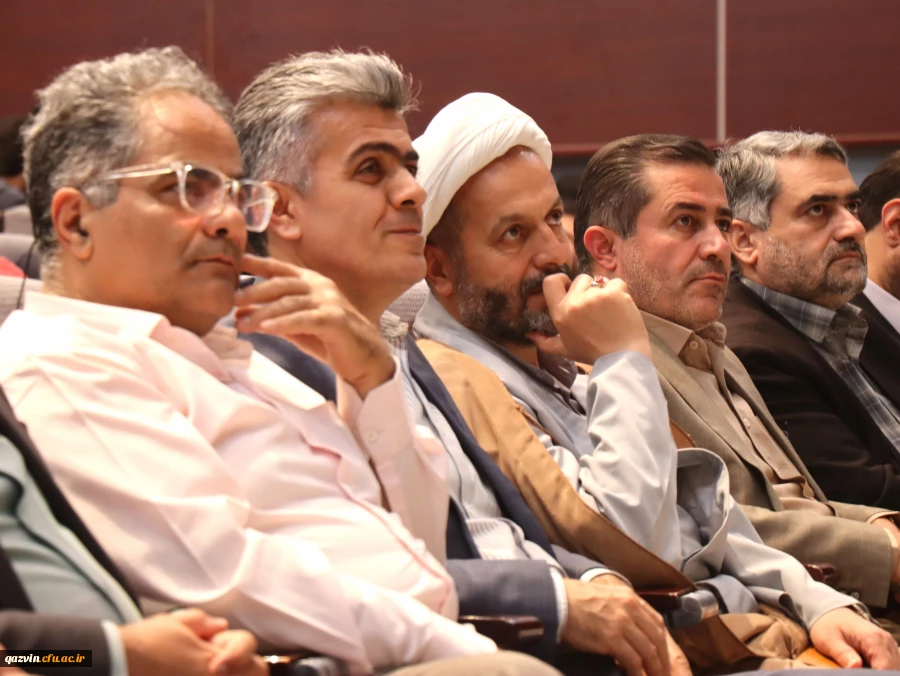 آیین گرامیداشت دهه سرآمدی آموزش و مقام معلم دانشگاه فرهنگیان قزوین 21