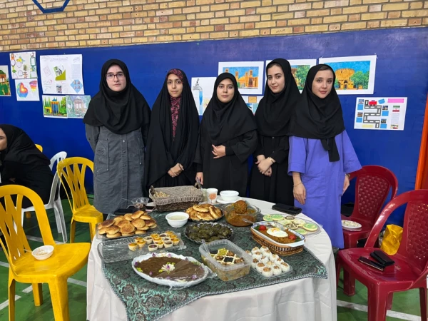 نمایشگاه آشنایی با آداب و رسوم محلی در استان قزوین  10