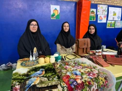 نمایشگاه آشنایی با آداب و رسوم محلی