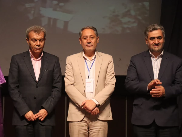 همایش ملی کارآفرینی و تولیدمحتوای الکترونیکی دانشگاه فرهنگیان قزوین 7