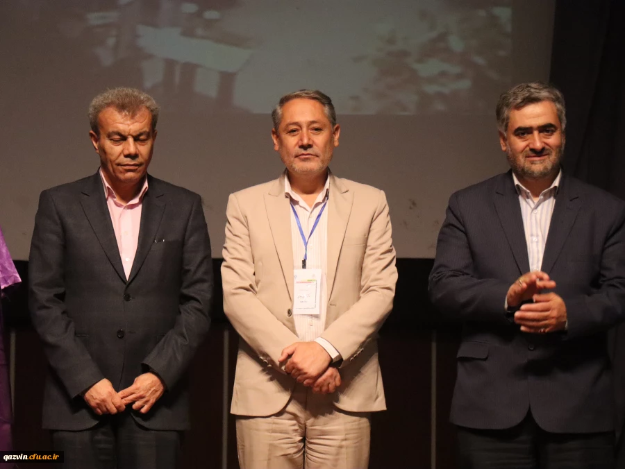 همایش ملی کارآفرینی و تولیدمحتوای الکترونیکی دانشگاه فرهنگیان قزوین 7