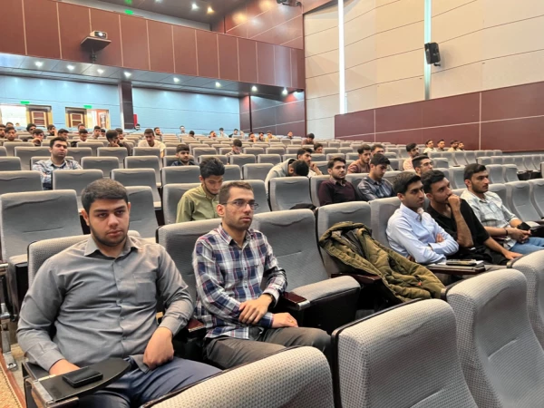 نشست توجیهی هیات تخلفات و امور اداری ویژه دانشجومعلمان دانشگاه فرهنگیان استان قزوین 3