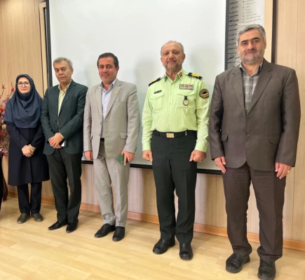 هیئت رییسه دانشگاه فرهنگیان قزوین با فرمانده نیروی انتظامی دیدار کرد 2