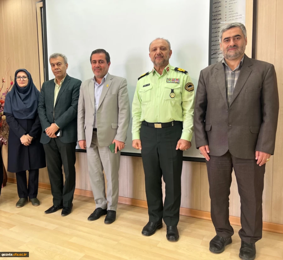 هیئت رییسه دانشگاه فرهنگیان قزوین با فرمانده نیروی انتظامی دیدار کرد 2