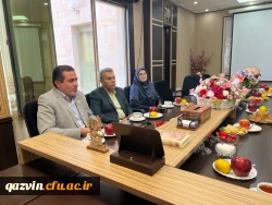 هیئت رییسه دانشگاه فرهنگیان قزوین با فرمانده نیروی انتظامی دیدار کرد 4