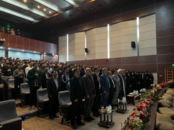 آیین استقبال از نو دانشجو معلمان دانشگاه فرهنگیان استان قزوین 7