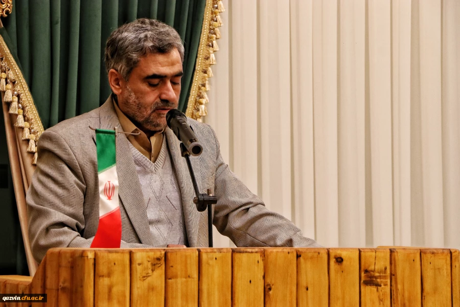 جلسه شورای اداری دانشگاه با حضور ریاست دانشگاه، هیات رئیسه و اعضای غیر هیئت علمی برگزار شد 3