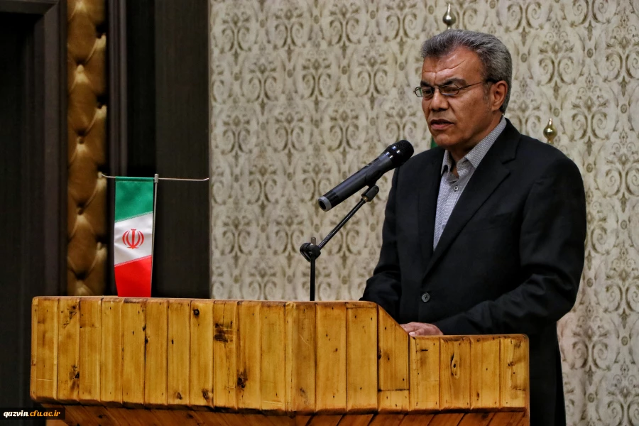 جلسه شورای اداری دانشگاه با حضور ریاست دانشگاه، هیات رئیسه و اعضای غیر هیئت علمی برگزار شد 5