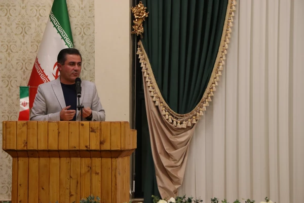 جلسه شورای اداری دانشگاه با حضور ریاست دانشگاه، هیات رئیسه و اعضای غیر هیئت علمی برگزار شد 16