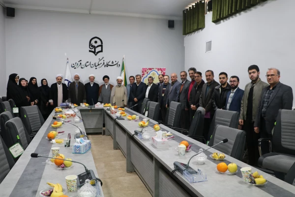 آیین تکریم و معارفه مسئول نهاد نمایندگی مقام معظم رهبری در دانشگاه فرهنگیان استان قزوین 11