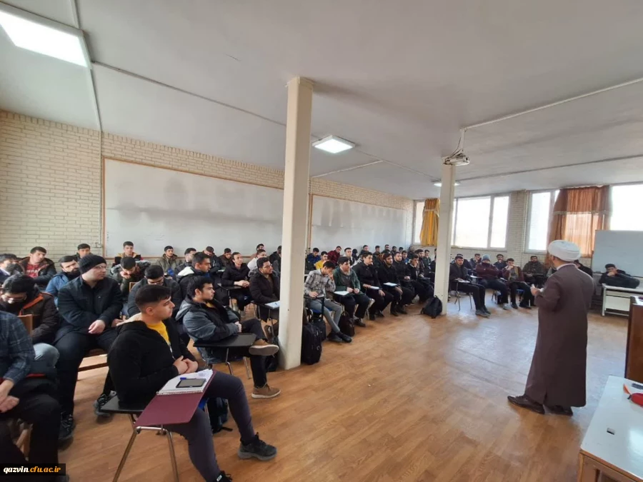 دوره آموزشی - تربیتی "معراج" با رویکرد معارف نماز ویژه دانشجومعلمان ورودی سال 1403  2