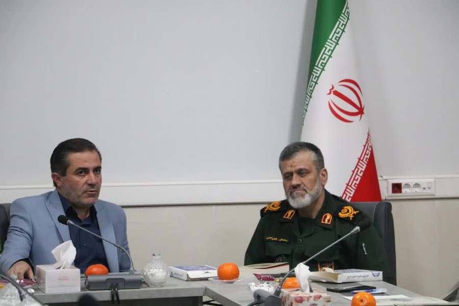 اولین نشست هم اندیشی استادان گروه «معارف اسلامی»، «تعلیم و تربیت اسلامی» و «دفاع مقدس» دانشگاه فرهنگیان استان قزوین 11