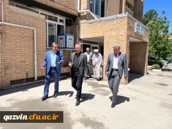 معاون آموزشی و تحصیلات تکمیلی سازمان مرکزی از روند برگزاری امتحانات استان قزوین بازدید نمود. 4