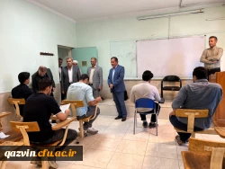 معاون آموزشی و تحصیلات تکمیلی سازمان مرکزی از روند برگزاری امتحانات استان قزوین بازدید نمود. 10