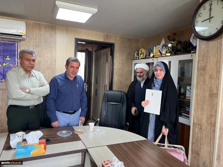 شورای فرهنگی دانشگاه فرهنگیان قزوین؛ تصویب اعزام کاروان های دانشجویی به اربعین حسینی با تأمین هزینه ایاب و ذهاب تا مرز 2