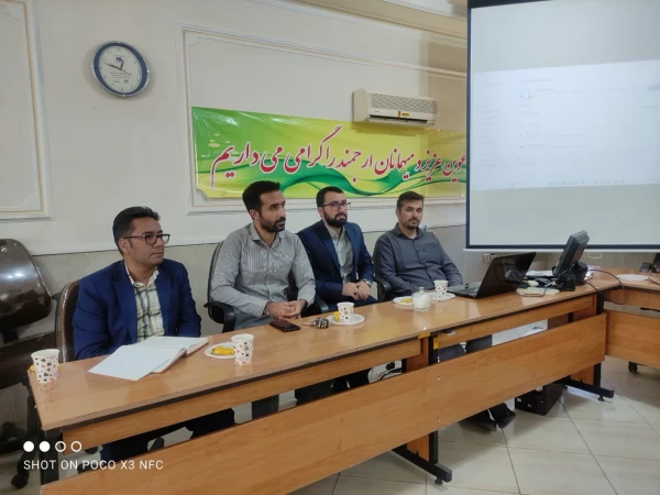 جلسه شورای اداری با حضور سرپرست جدید دانشگاه فرهنگیان استان قزوین
 5