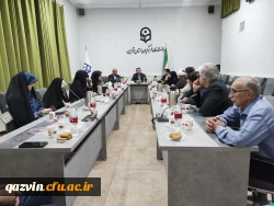 در آستانه شروع سال تحصیلی، نشست اعضای هیات علمی با حضور سرپرست امور پردیس های دانشگاه فرهنگیان استان قزوین، اعضای هیات علمی و استادان پیشکسوت برگزار شد.
 2