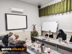 در آستانه شروع سال تحصیلی، نشست اعضای هیات علمی با حضور سرپرست امور پردیس های دانشگاه فرهنگیان استان قزوین، اعضای هیات علمی و استادان پیشکسوت برگزار شد.
 2