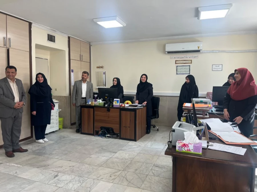 رئیس دانشگاه فرهنگیان استان قزوین از روند ثبت نام دانشجومعلمان جدید بازدید کرد 6