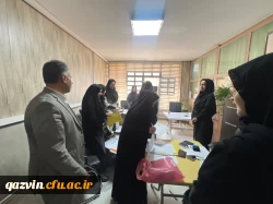 رئیس دانشگاه فرهنگیان استان قزوین از روند ثبت نام دانشجومعلمان جدید بازدید کرد 9
