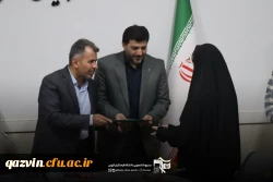 مراسم تودیع و معارفه مسئول بسیج دانشجویی پردیس شهیده بنت الهدی صدر دانشگاه فرهنگیان قزوین با حضور جمعی از مسئولان دانشگاه، فرماندهان بسیج و اعضای بسیج دانشجویی برگزار شد 4