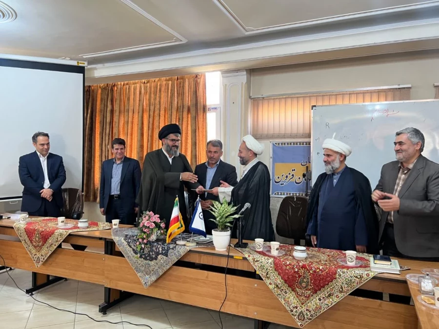 افتتاح کارگاه هنر دانشگاه فرهنگیان قزوین با حضور معاون پژوهشی کشور؛ دکتر موسوی: هنر هرگز جای خود را به هوش مصنوعی نمی دهد 2