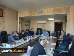 شورای تغذیه دانشگاه فرهنگیان استان قزوین با حضور اعضا و با هدف بهبود کیفیت غذا و خدمات آشپزخانه برگزار گردید.  5