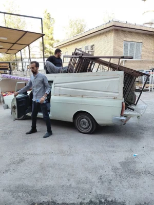 کلیه تخت ها و تشک های قدیمی طبقه اول خوابگاه ۳ با اقلام جدید جایگزین شد. 3