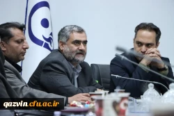 نشست بصیرتی اساتید دانشگاه فرهنگیان قزوین با محوریت یوم الله ۱۳ آبان و رسالت معلمی 4