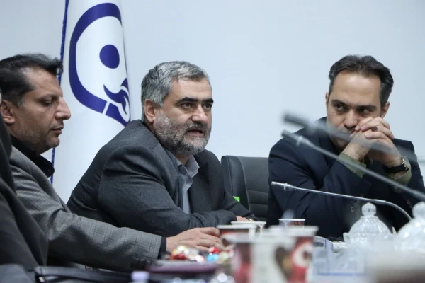 نشست بصیرتی اساتید دانشگاه فرهنگیان قزوین با محوریت یوم الله ۱۳ آبان و رسالت معلمی 4