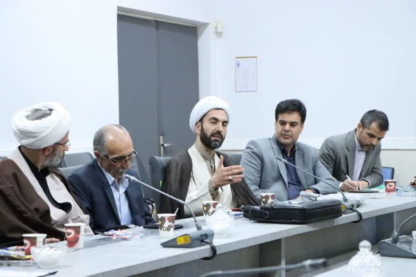 نشست بصیرتی اساتید دانشگاه فرهنگیان قزوین با محوریت یوم الله ۱۳ آبان و رسالت معلمی 7