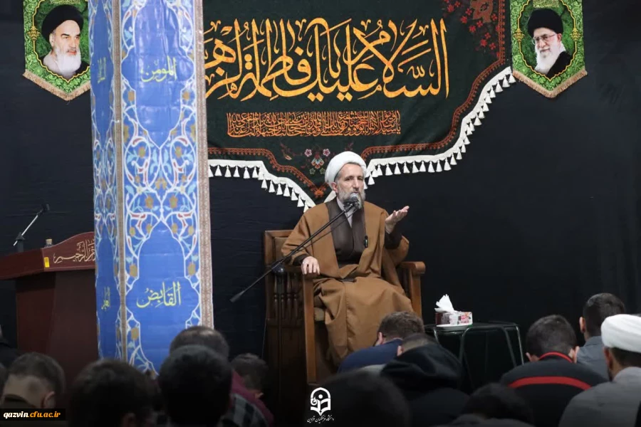 برگزاری مراسم عزاداری ایام شهادت حضرت زهرا(س) در دانشگاه فرهنگیان قزوین 6