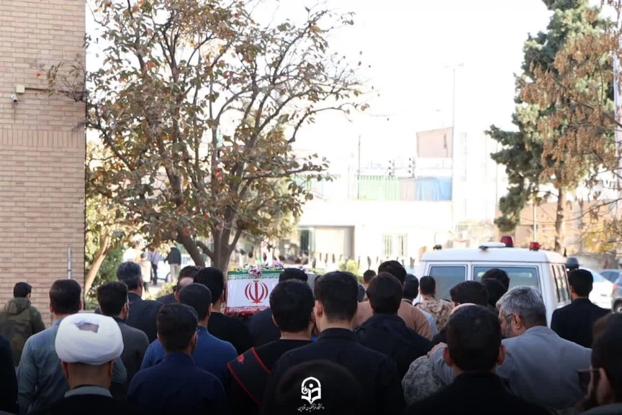 آیین استقبال از شهید گمنام در دانشگاه فرهنگیان قزوین برگزار شد 3